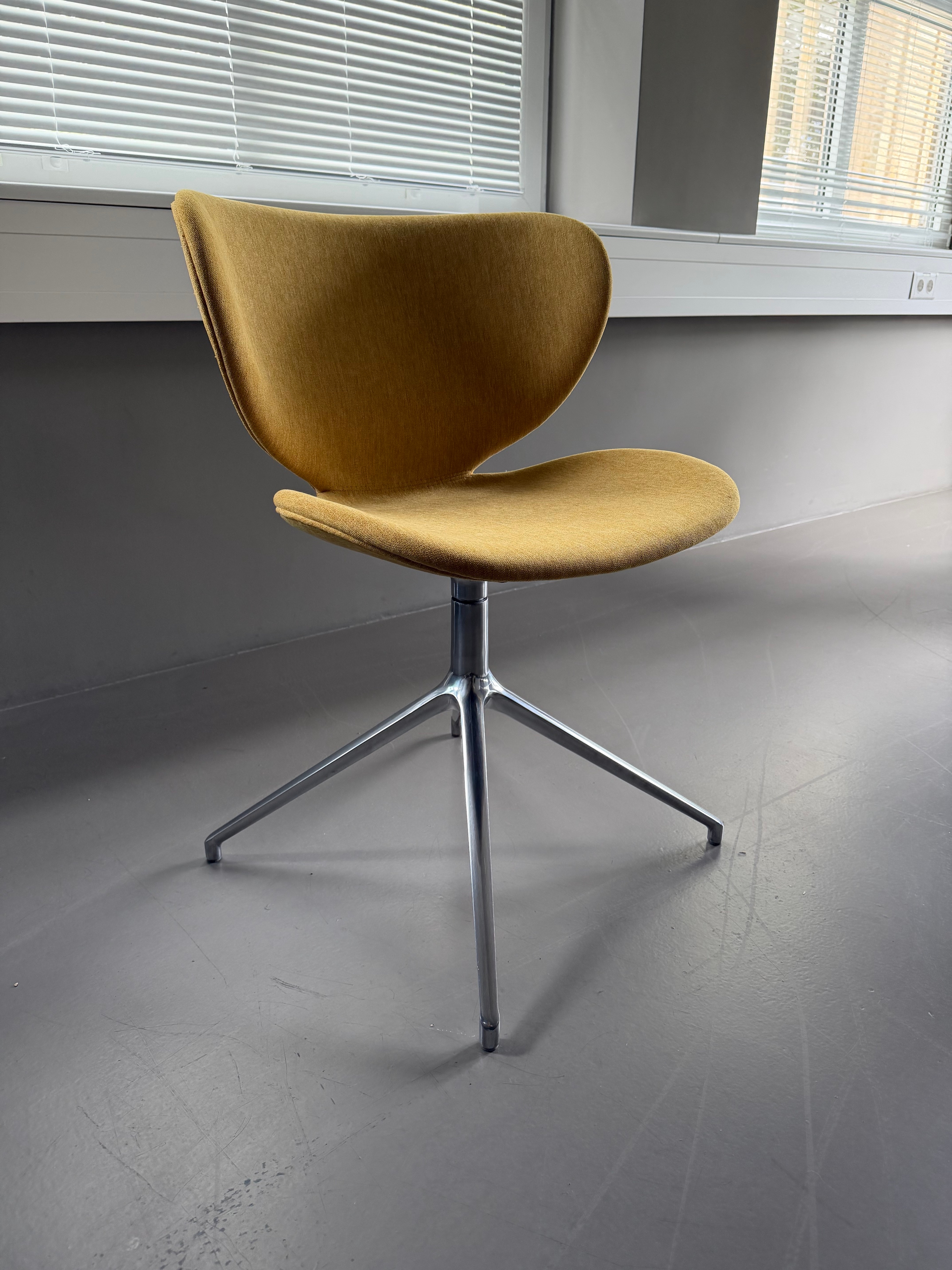 Dining chairs