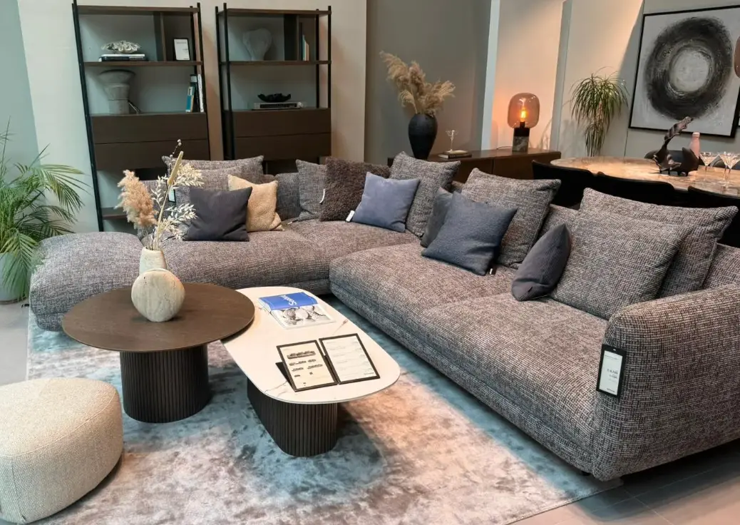 Sofas Salamanca Corner & Footstool (SFWH048). SAVE £2700