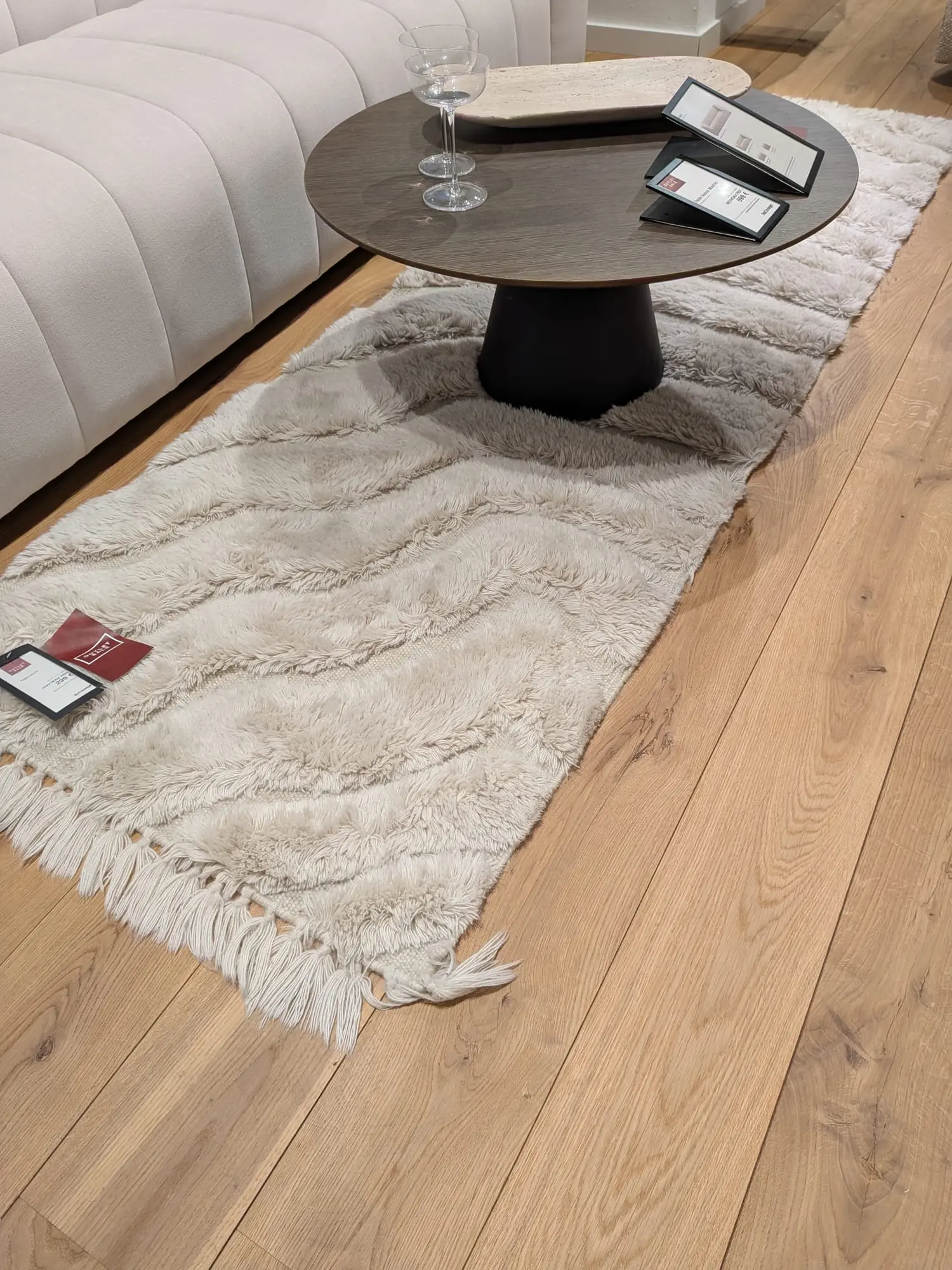 Rugs Tapis Form 80x250cm DISPONIBLE IMMEIDATEMENT