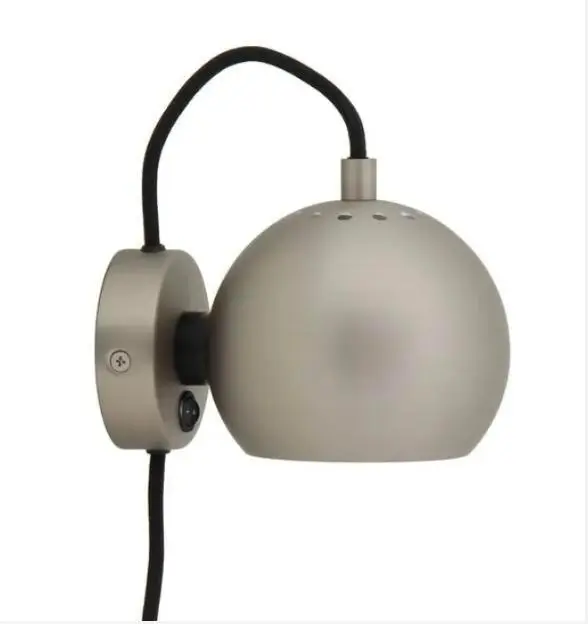 Lamps Ball Wandlampe mit Magnet, 4x verfügbar. Preis pro Lampe