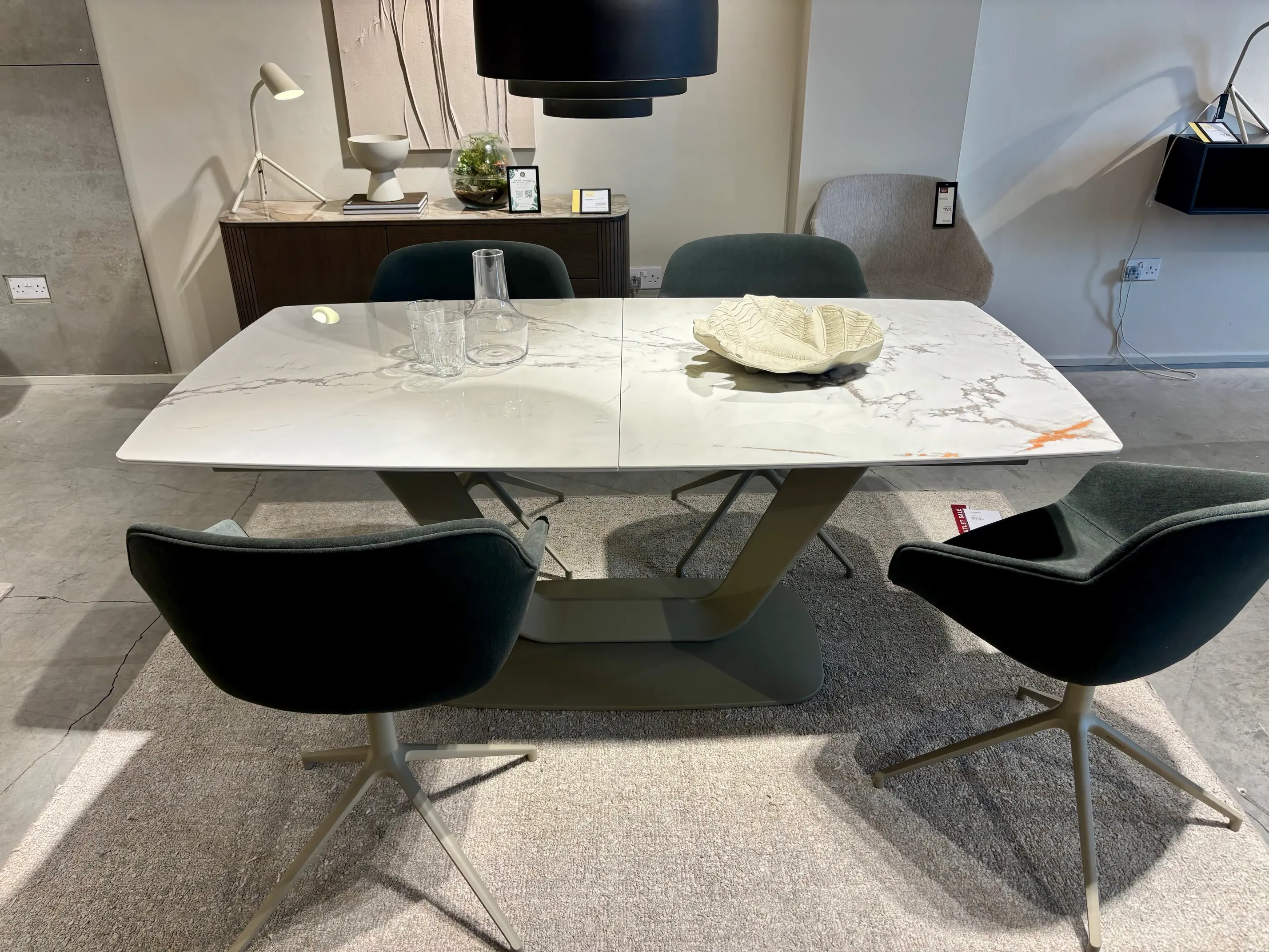 Dining tables Alicante Extendable Dining Table - White Marble Ceramic