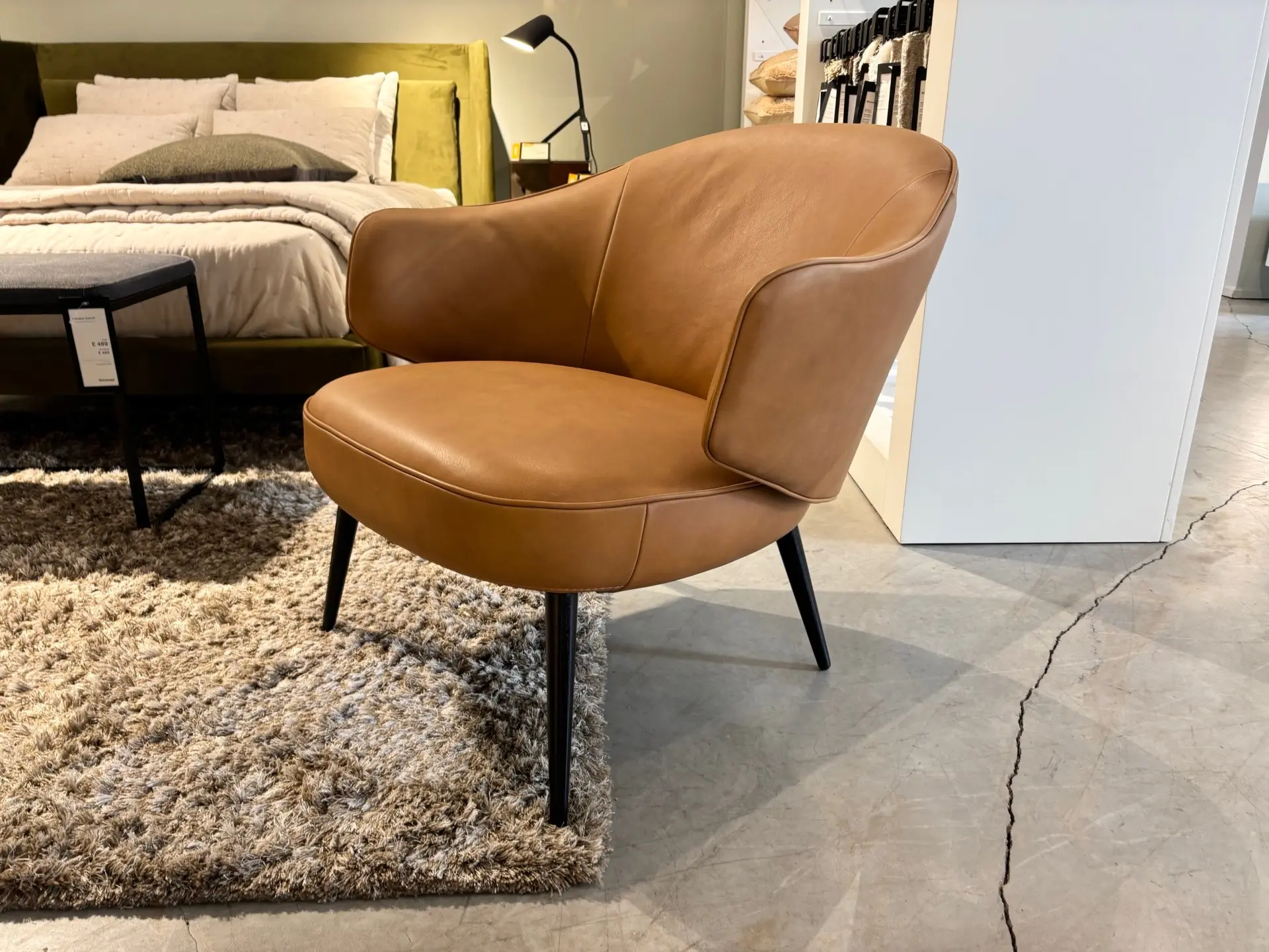 Charlotte armchair - Cognac York leather