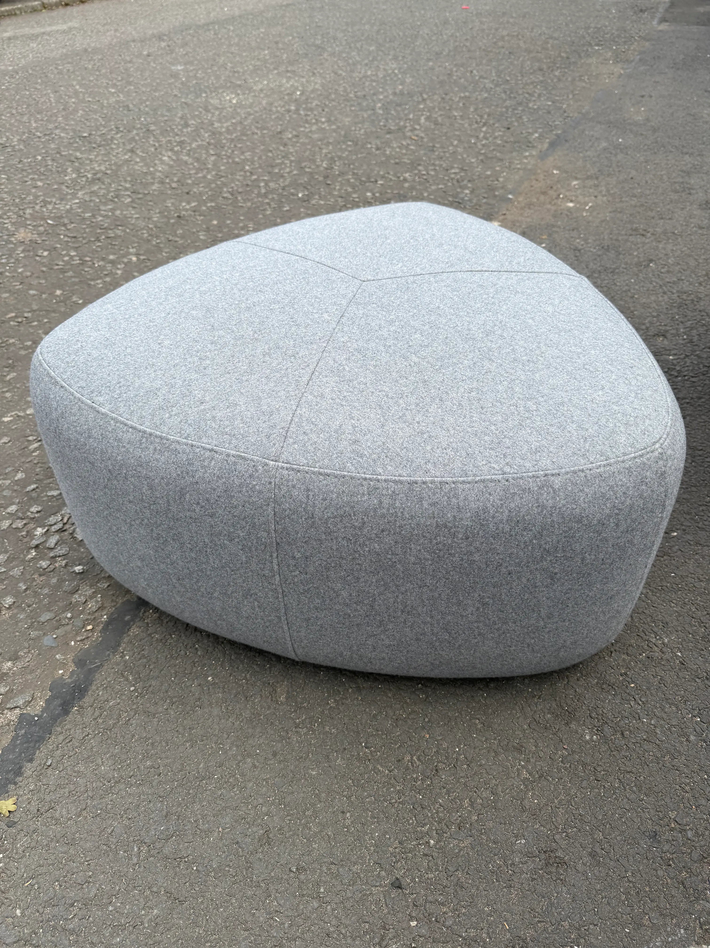Footstool Bermuda