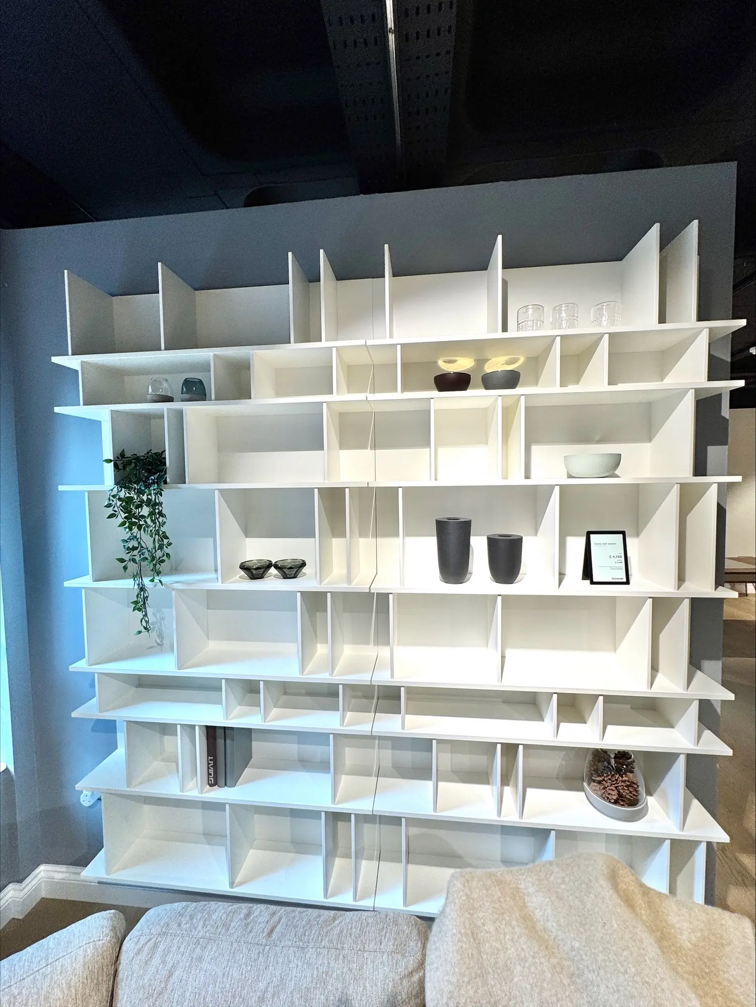 Como wall system / shelving - less 65%