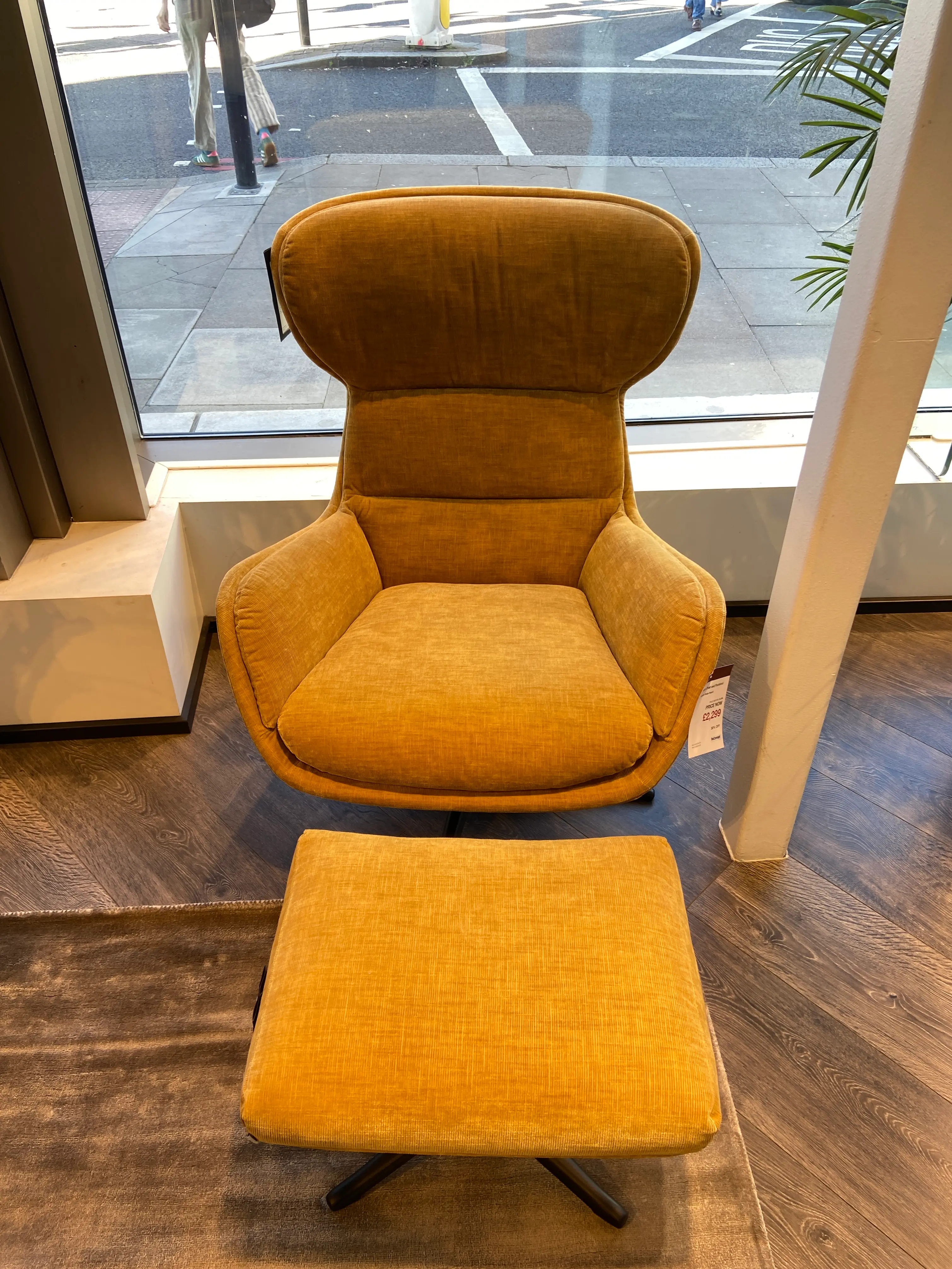 Armchairs Reno armchair with swivel function and Reno stool - 30% - OSF08
