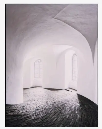 Accessories Round Tower