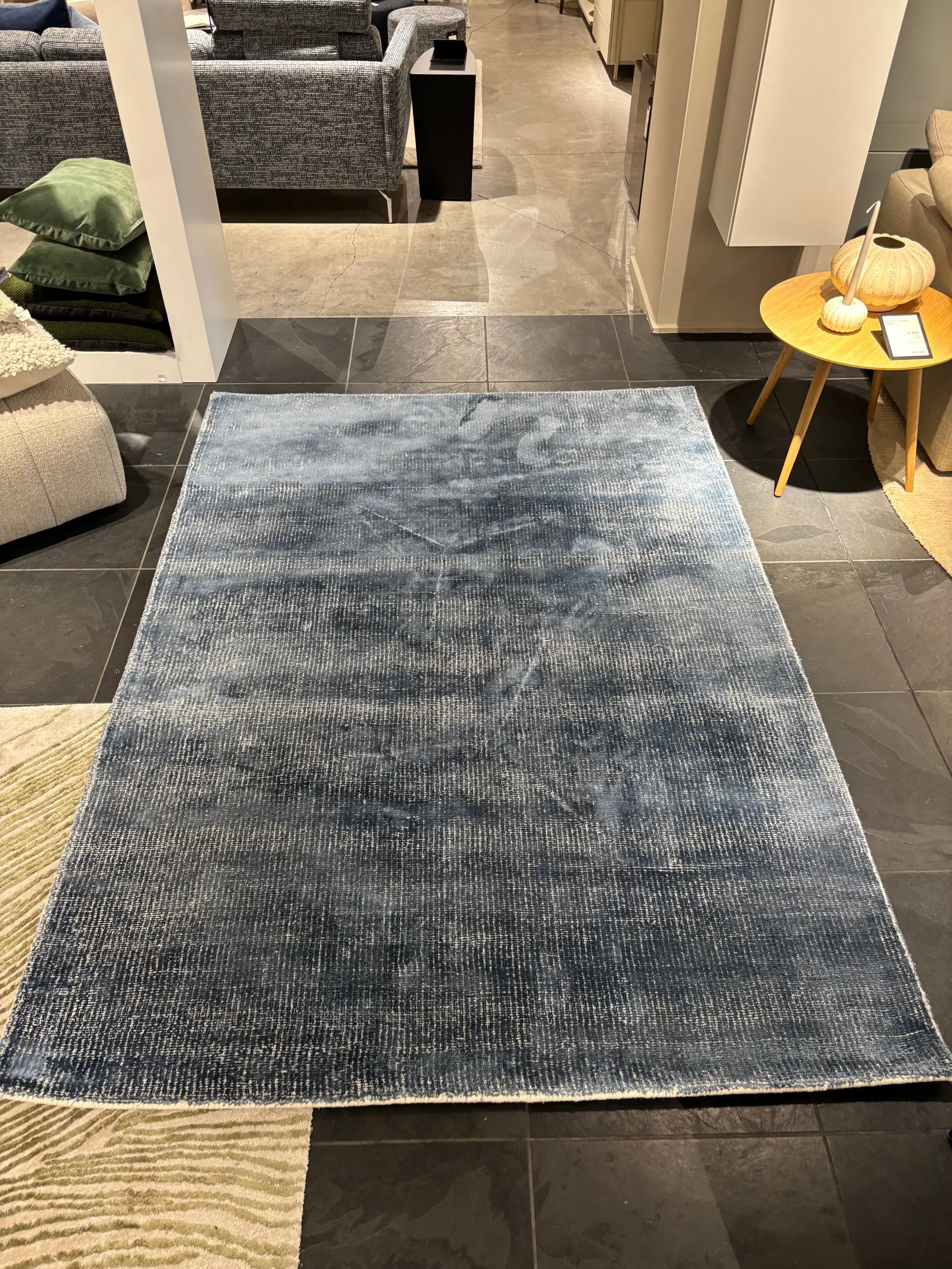 SIMPLE RUG 170 x 240cm