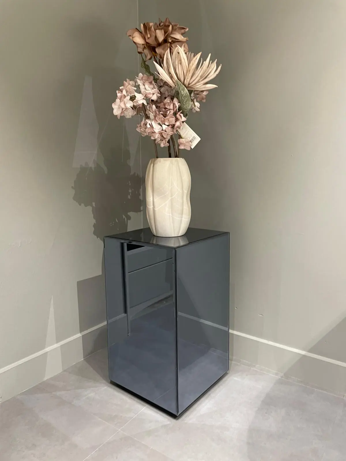 Side tables Block spiegel tafel