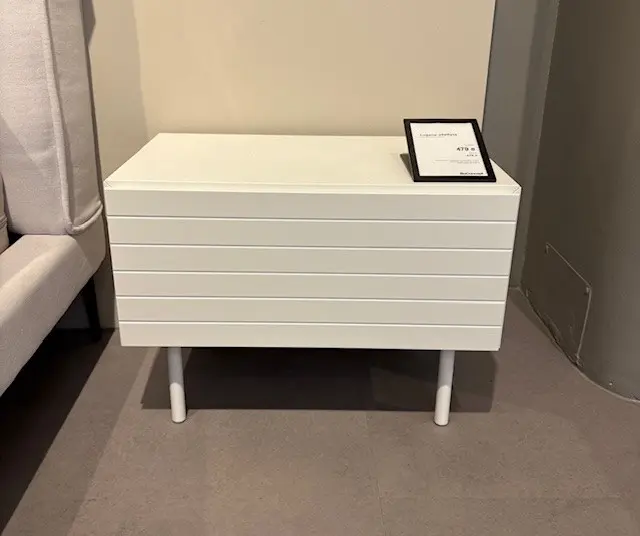 Lugano yöpöytä