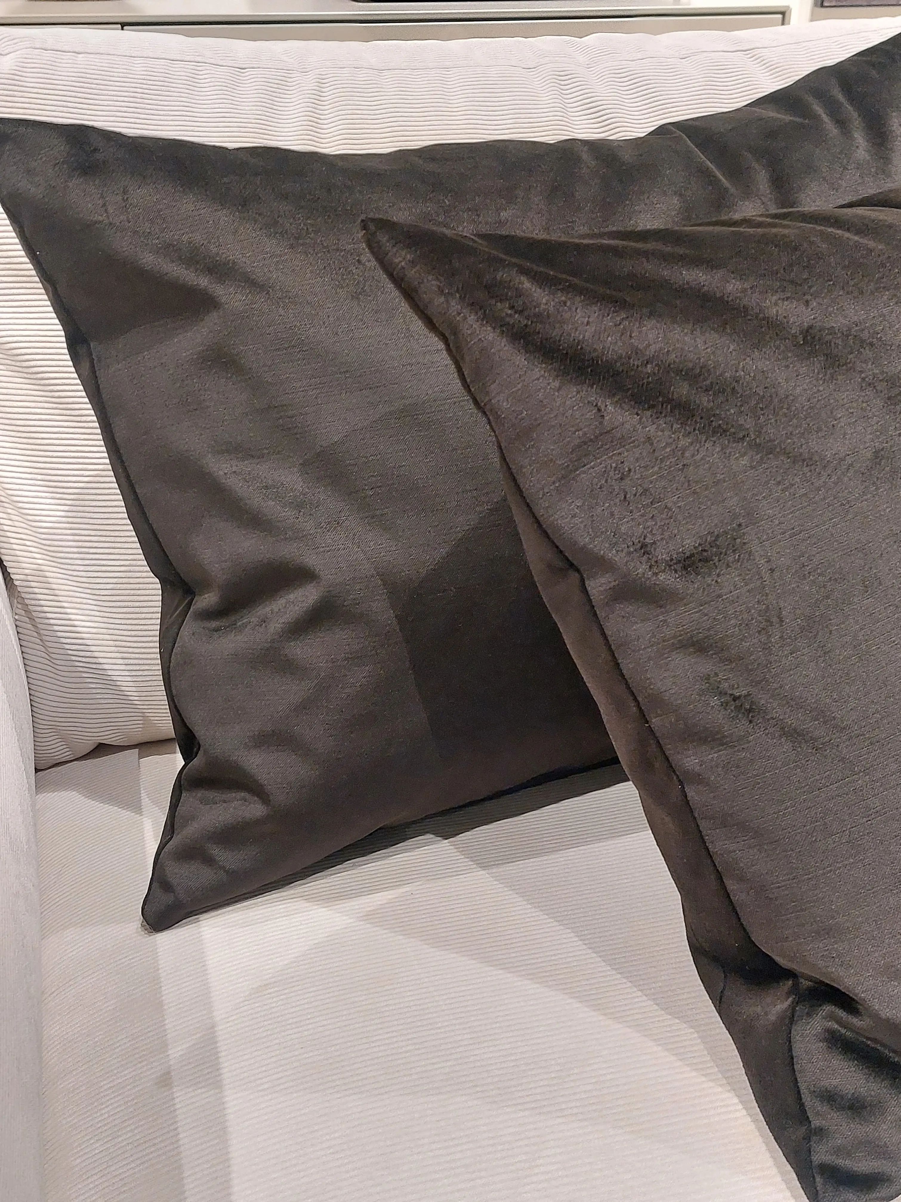 Accessories Cushion bundle x2 (CBEXE002) Save 20% off the RRP