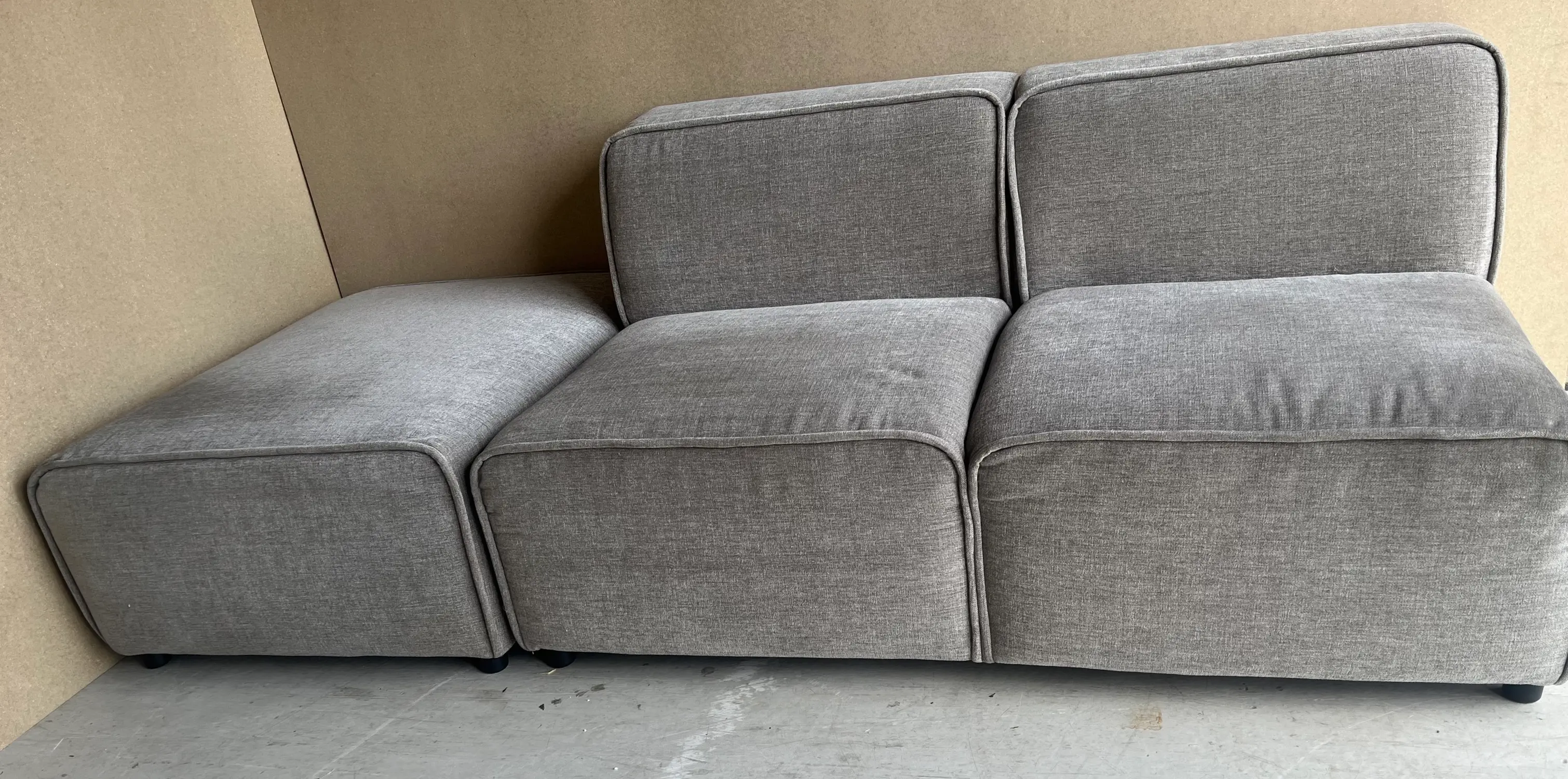 Sofas Carmo 2 seater sofa with lounging footstool