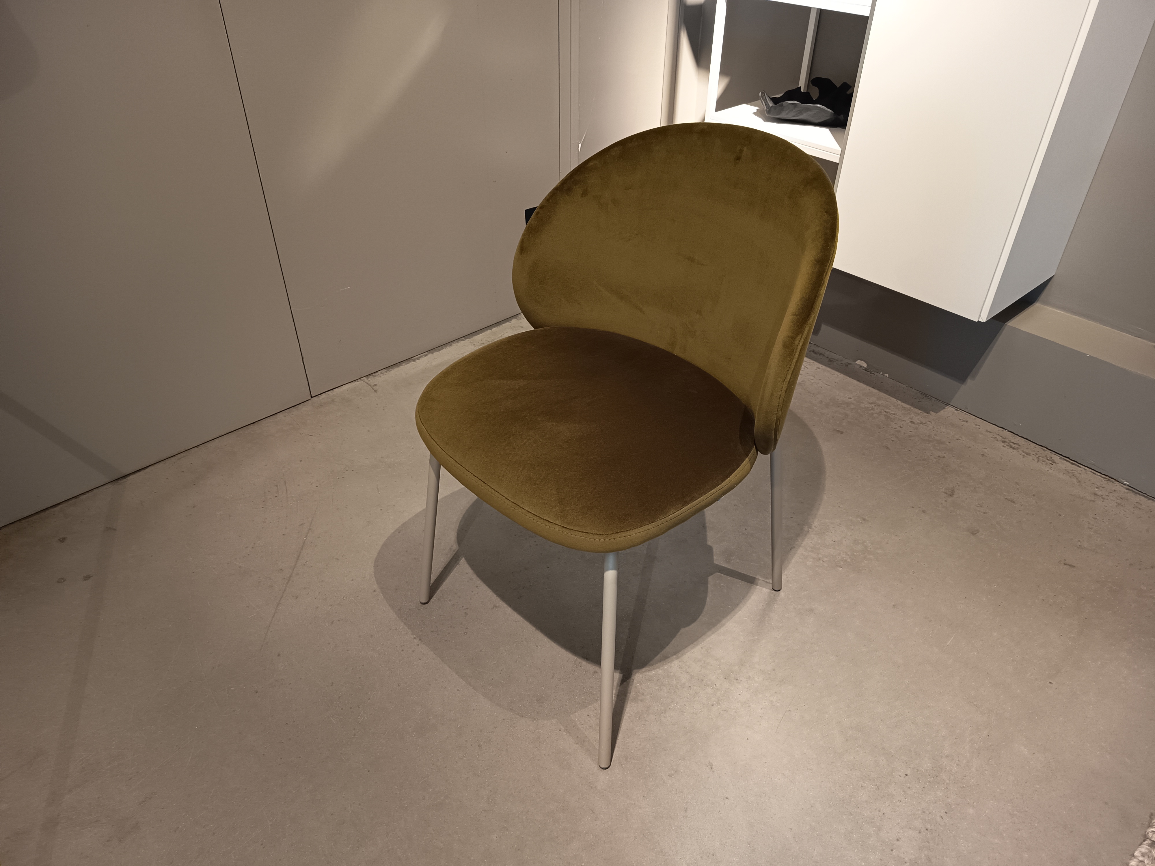 Dining chairs